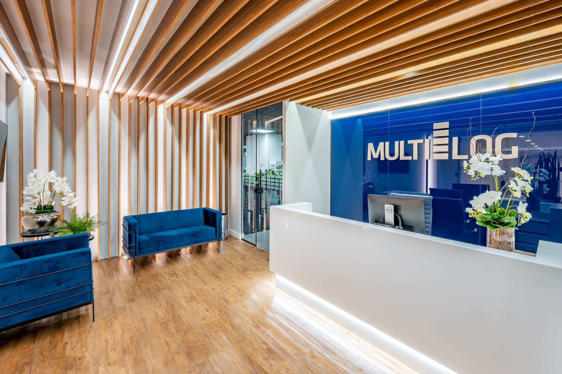 Multilog - Praiamar Corporate